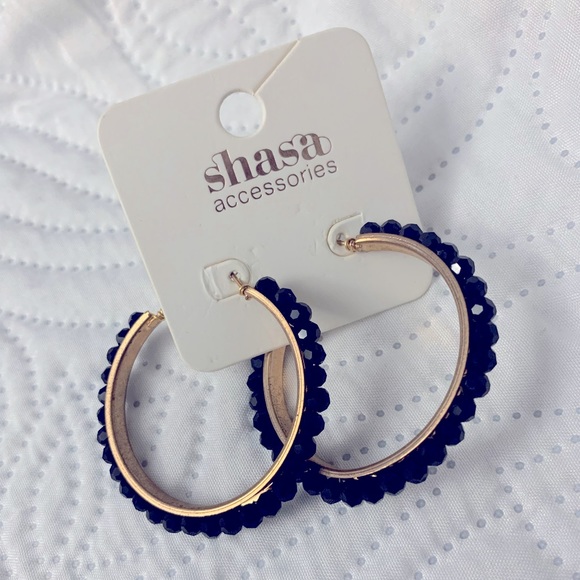 Hoop Earrings - Picture 3 of 5